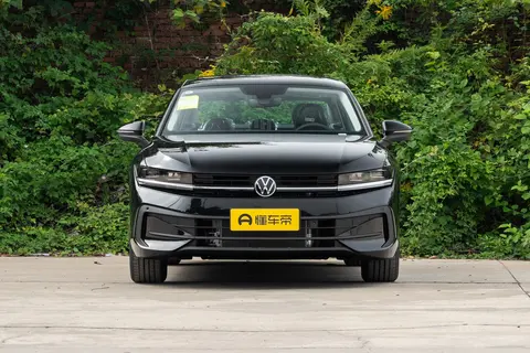 大众迈腾车险购买方案推荐与避坑指南