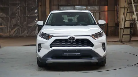 21款RAV4荣放，6万公里，家用代步还香吗？