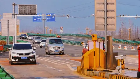 春节高速免费为何收到ETC扣费